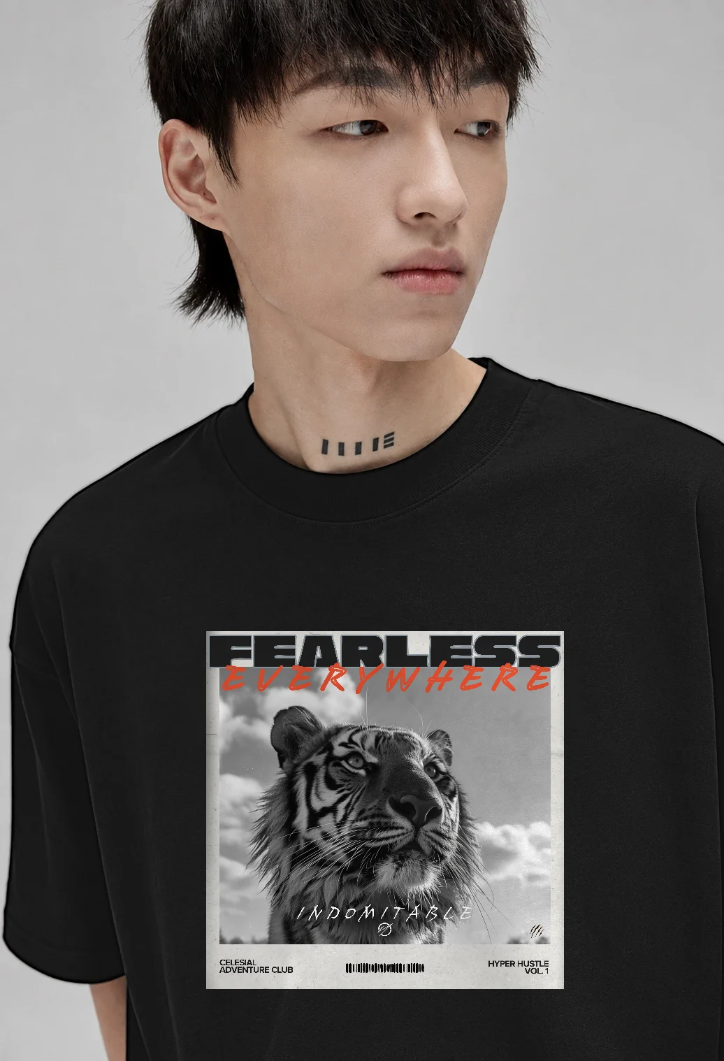 Fearless oversized t-shirt, black, front view